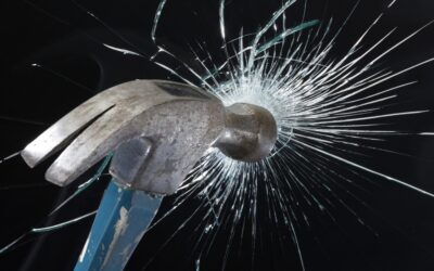 Sécuriser sa vitrine à Montpellier : le film anti-effraction comme bouclier pour votre commerce